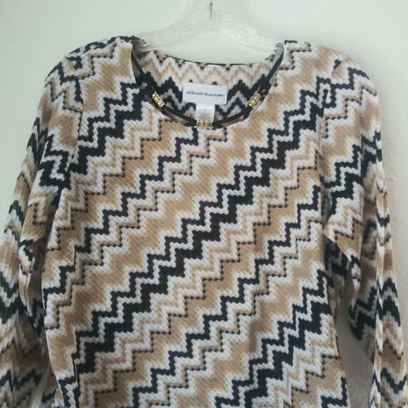 Alfred Dunner women's size S multicolored zigzag top - Picture 2 of 15